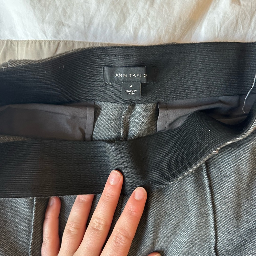 Ann Taylor Gray Women's Trousers - Picture 4 of 7